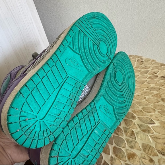 Nike Air Jordan 1 Phat Wolf Gray Ultraviolet Sneakers 6Y - Picture 10 of 12